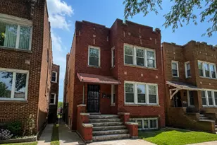 8119 S South Shore Dr, Chicago, IL 60617 - Photo 1