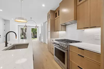 3739 N Clifton Avenue, Chicago, IL 60613 - Photo 37