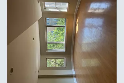 1748 E 73rd Place #2E, Chicago, IL 60649 - Photo 9