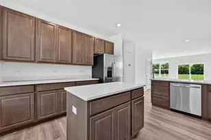 164 E Berkshire Dr, Crystal Lake, IL 60014 - Photo 5