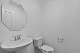 164 E Berkshire Dr, Crystal Lake, IL 60014 - Photo 11