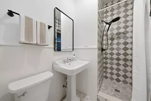 5703 S Blackstone Ave, Chicago, IL 60637 - Photo 35