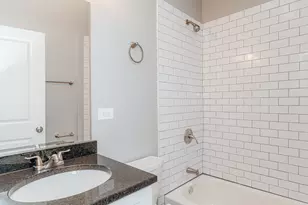2400 S Troy St, Chicago, IL 60623 - Photo 9