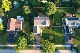 25133 W Gates Ln, Plainfield, IL 60585 - Photo 23