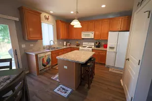 25133 W Gates Ln, Plainfield, IL 60585 - Photo 5