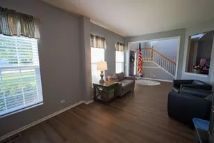 25133 W Gates Ln, Plainfield, IL 60585 - Photo 3