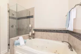 909 W Essex Pl, Arlington Heights, IL 60004 - Photo 19