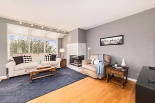 909 W Essex Pl, Arlington Heights, IL 60004 - Photo 11