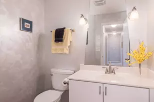 909 W Essex Pl, Arlington Heights, IL 60004 - Photo 23