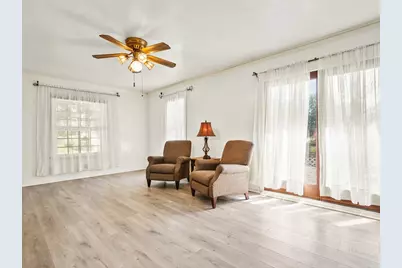 301 Grand Avenue, Loves Park, IL 61111 - Photo 7