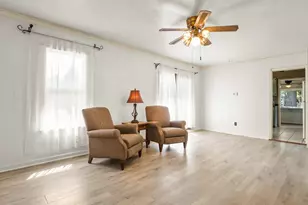 301 Grand Ave, Loves Park, IL 61111 - Photo 5