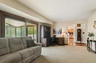 580 Sycamore Ln, Wheeling, IL 60090 - Photo 13