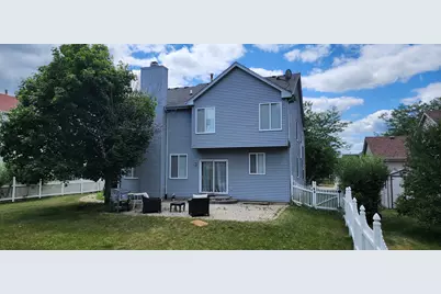 2145 Colchester Avenue, Hoffman Estates, IL 60192 - Photo 3