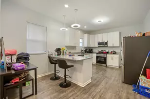 1957 E 72nd St, Chicago, IL 60649 - Photo 11
