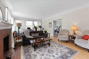 5331 S Cornell Ave, Chicago, IL 60615 - Photo 3