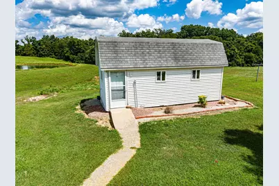 4022 Landmark Road, Iuka, IL 62849 - Photo 25