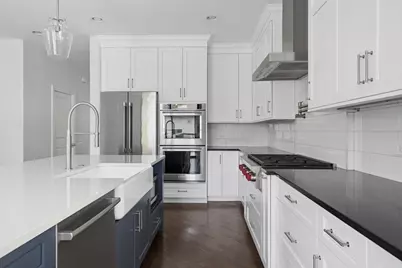 2041 N Whipple Street, Chicago, IL 60647 - Photo 7