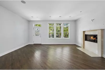 2041 N Whipple Street, Chicago, IL 60647 - Photo 11