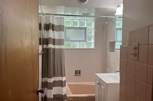 9515 S Michigan Ave, Chicago, IL 60628 - Photo 5