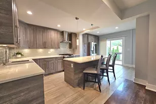 2937 N 74th Ct, Elmwood Park, IL 60707 - Photo 7