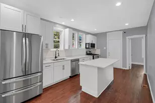 10001 S Wentworth Ave, Chicago, IL 60628 - Photo 9