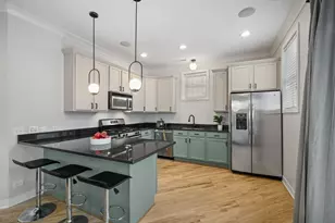 3756 W Leland Ave, Chicago, IL 60625 - Photo 7