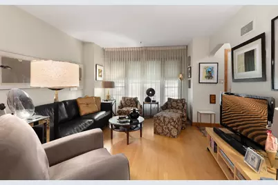 7030 N Ionia Avenue, Chicago, IL 60646 - Photo 7