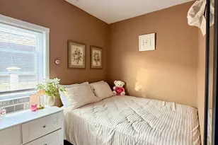 1309 Jackson St, North Chicago, IL 60064 - Photo 9
