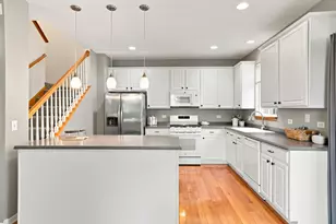 111 Neutrenton Ave, Elgin, IL 60120 - Photo 5
