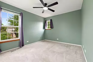 111 Neutrenton Ave, Elgin, IL 60120 - Photo 21
