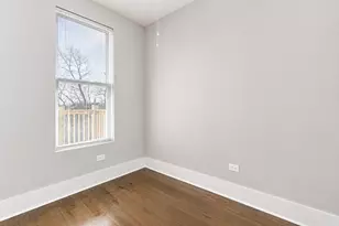 2117 W 18th St, Chicago, IL 60608 - Photo 7