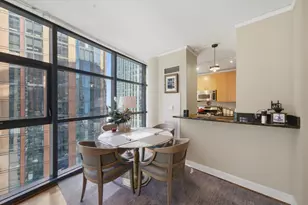 201 N Westshore Dr, Chicago, IL 60601 - Photo 5