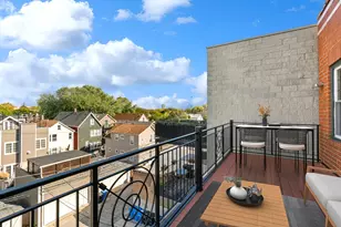 1836 W Belmont Ave, Chicago, IL 60657 - Photo 17