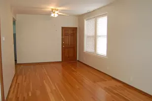 1668 W Edgewater Ave, Chicago, IL 60660 - Photo 3