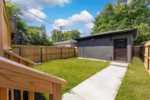 2832 W Wilcox St, Chicago, IL 60612 - Photo 31