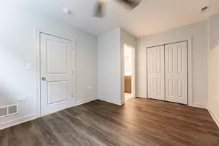 2832 W Wilcox St, Chicago, IL 60612 - Photo 27