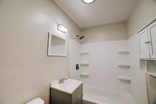 316 N Hartwell St, Gilman, IL 60938 - Photo 13