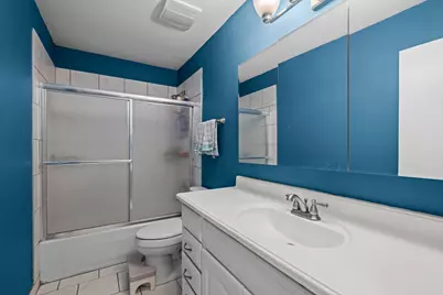 209 Alpine Drive, Vernon Hills, IL 60061 - Photo 19