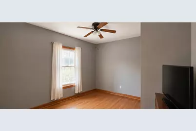 5400 W Augusta Boulevard, Chicago, IL 60651 - Photo 5