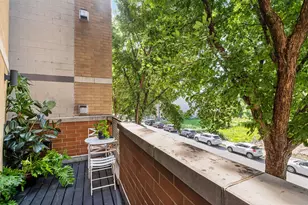 2442 W Madison St, Chicago, IL 60612 - Photo 25