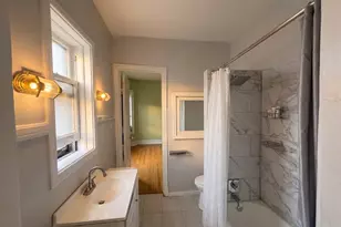 953 E Hyde Park Blvd, Chicago, IL 60615 - Photo 5