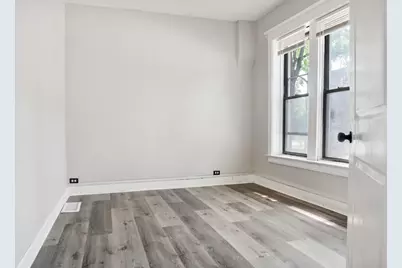 1536 W 70th Street, Chicago, IL 60636 - Photo 5