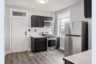 1536 W 70th Street, Chicago, IL 60636 - Photo 7