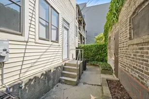 614 S Oakley Blvd, Chicago, IL 60622 - Photo 11