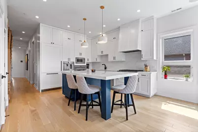 1525 N Bosworth Avenue #3S, Chicago, IL 60642 - Photo 3