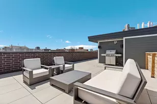 1525 N Bosworth Ave, Chicago, IL 60642 - Photo 23