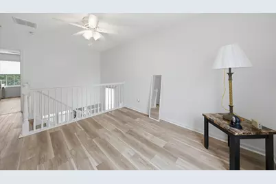 678 S Shannon Drive, Romeoville, IL 60446 - Photo 17