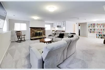 1180 Sunbury Road, South Elgin, IL 60177 - Photo 19