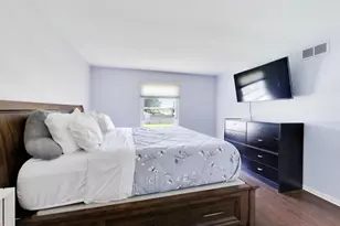 1180 Sunbury Rd, South Elgin, IL 60177 - Photo 11