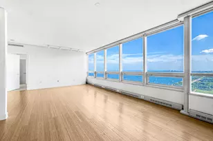 340 E Randolph St, Chicago, IL 60601 - Photo 9